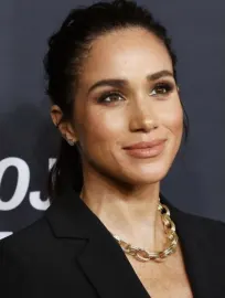 Meghan Markle revine pe platourile de film: cameo-surpriză în alături de Brie Larson și Lily Collins